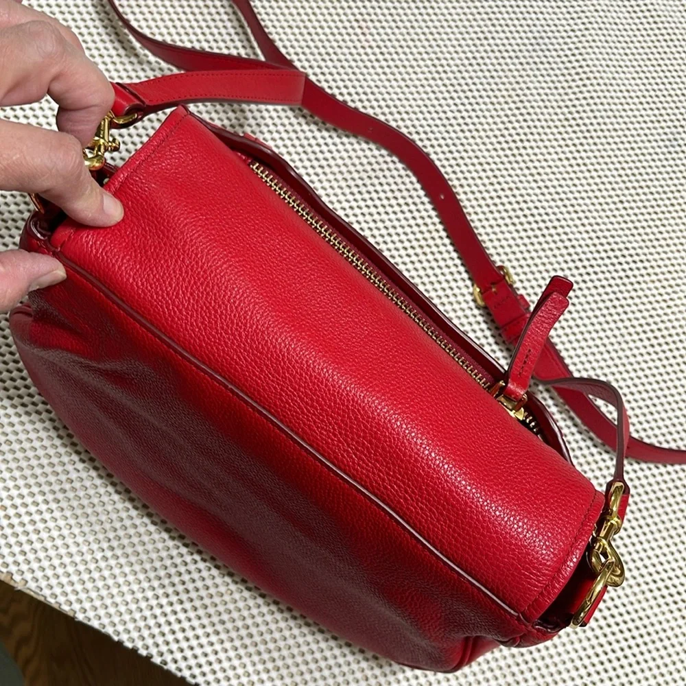 Marc Jacob’s Red Leather Empire City Crossbody Purse - Picture 3 of 15